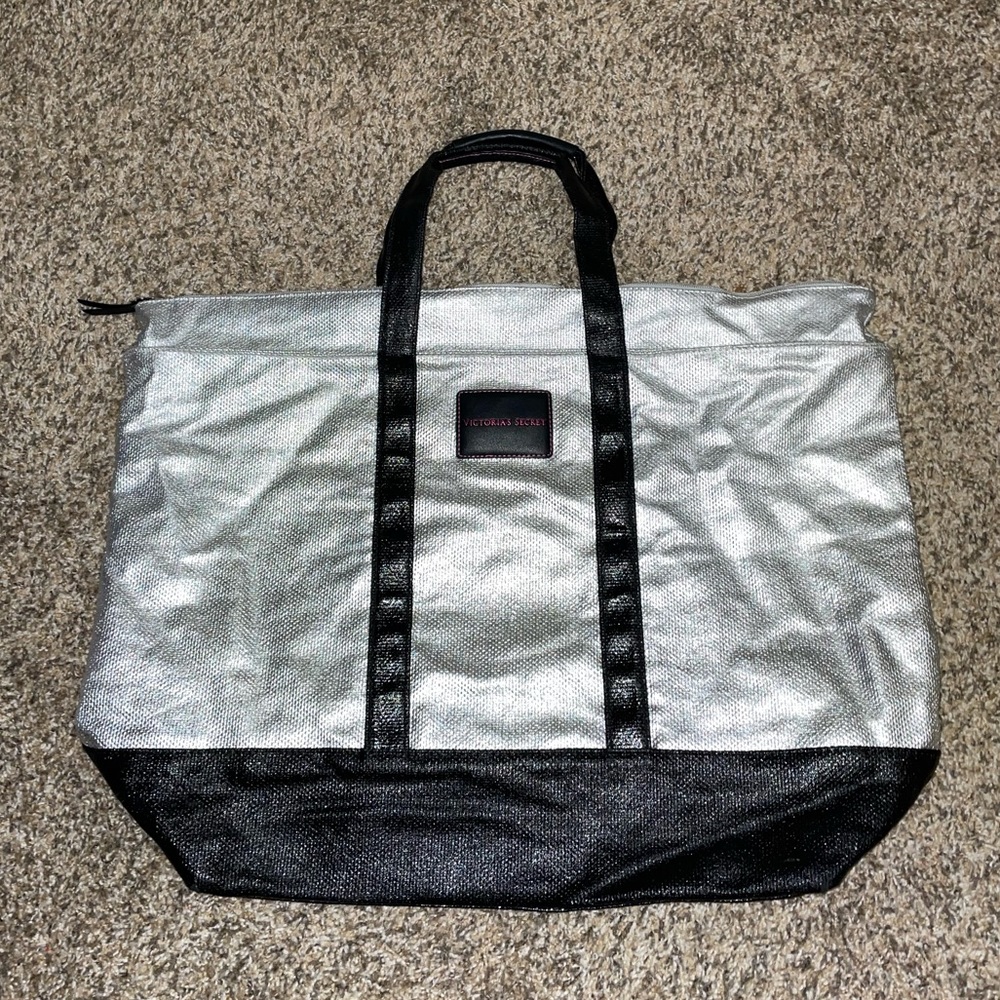 5/$25❌ FINAL CALL❌ NWOT-Victorias Secret large tote